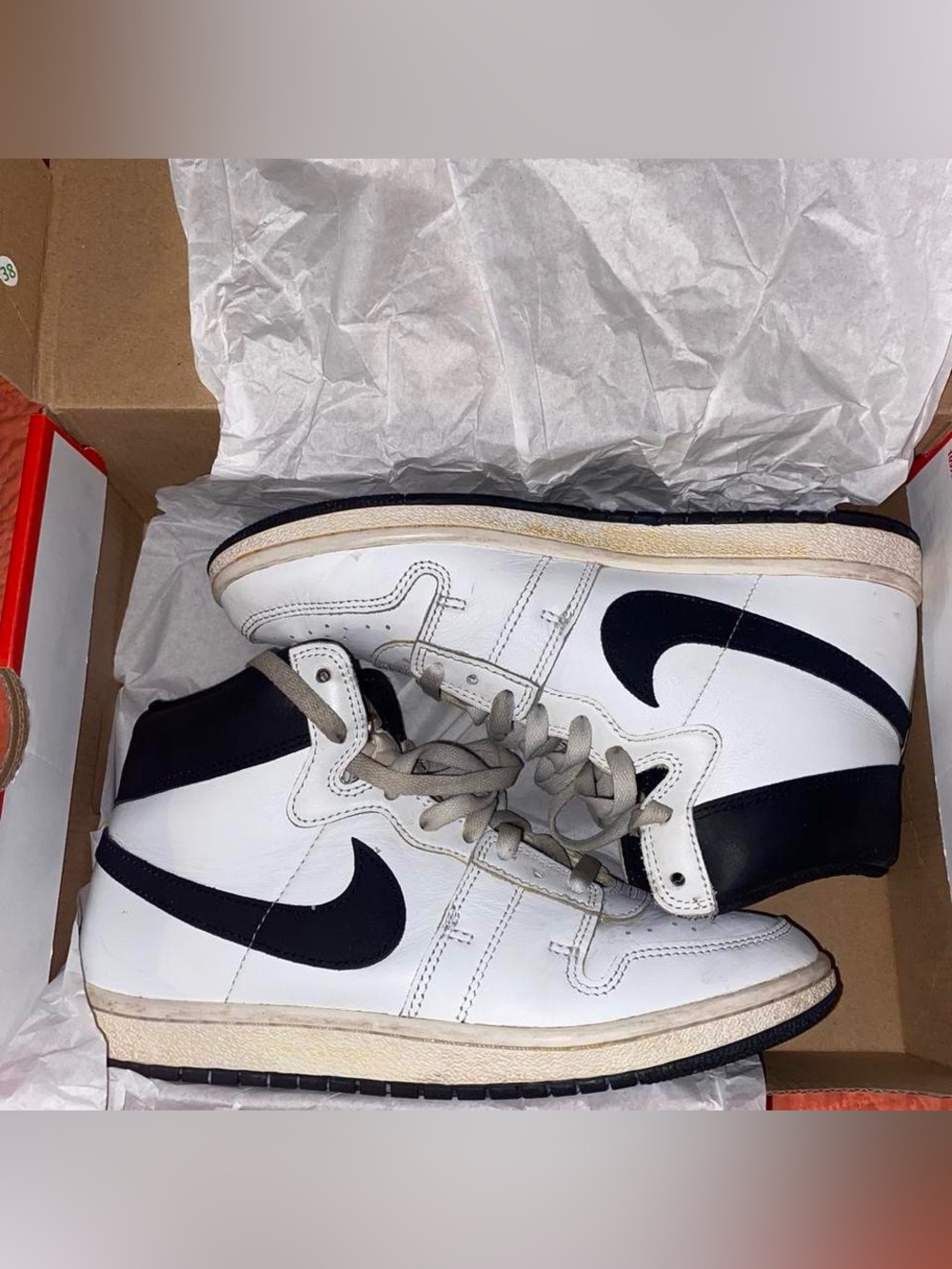 A Ma Maniére x Air Jordan Jordan
Air Ship